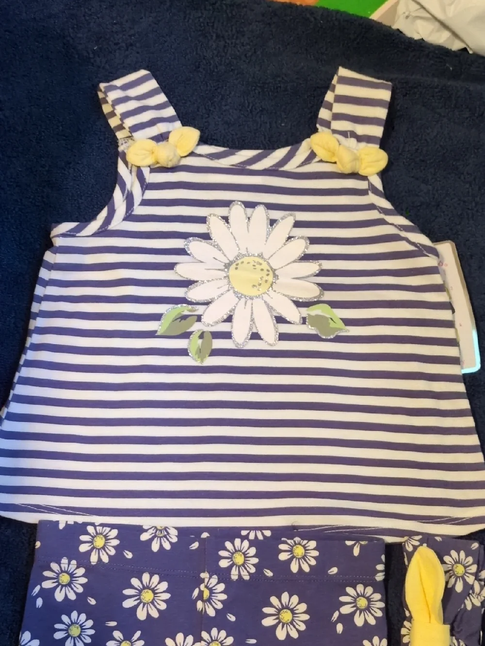 Little Lass 4 PC Daisy Stripe Tank & Shorts/Navy Shorts/Yellow Tank Headband 3T - Picture 2 of 7